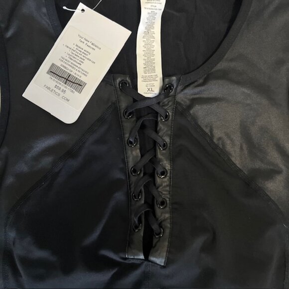 NWT $59 Fabletics Dominica Black Lace Up Front Top Size XL 14-16 Faux Leather - Picture 5 of 6